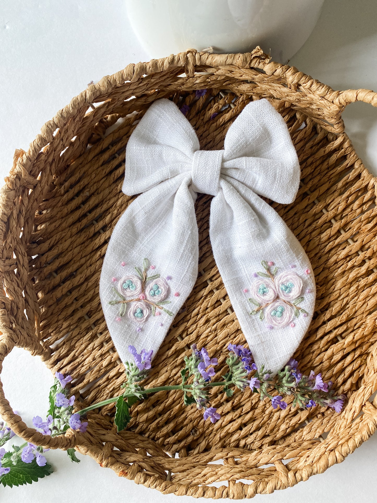 Embroidered Nest Egg Bows