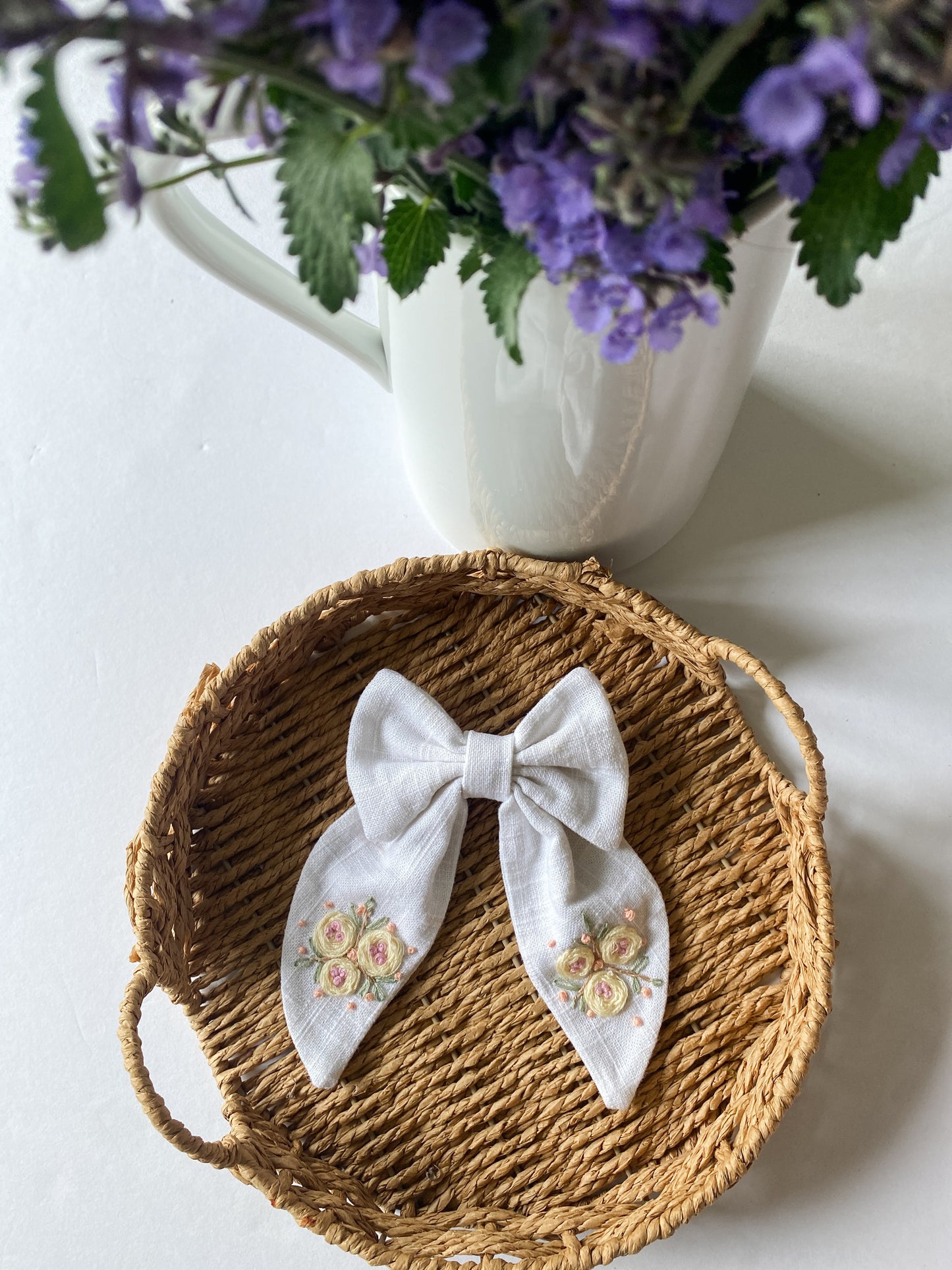 Embroidered Nest Egg Bows