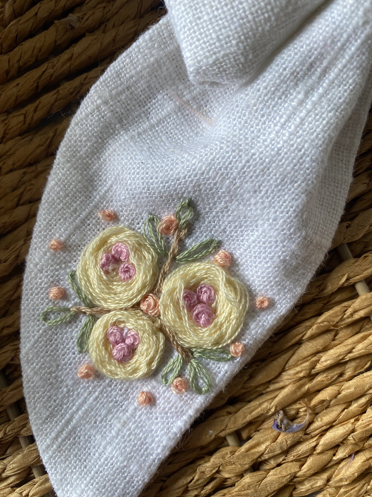 Embroidered Nest Egg Bows