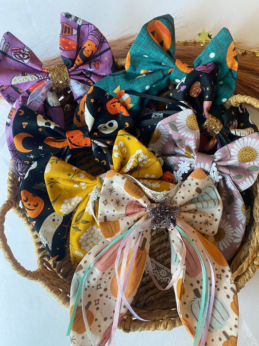 Cotton Fall Bow Collection